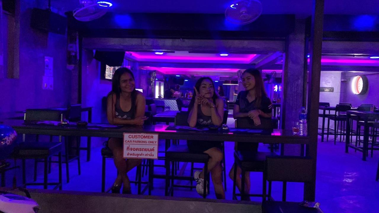 Splash Bar And Guesthouse Pattaya Exterior foto